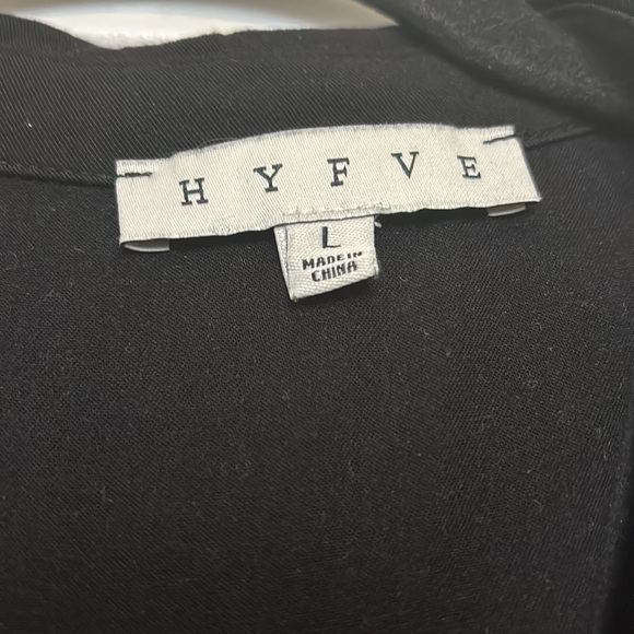 Boxy button down crop top - Picture 4 of 6